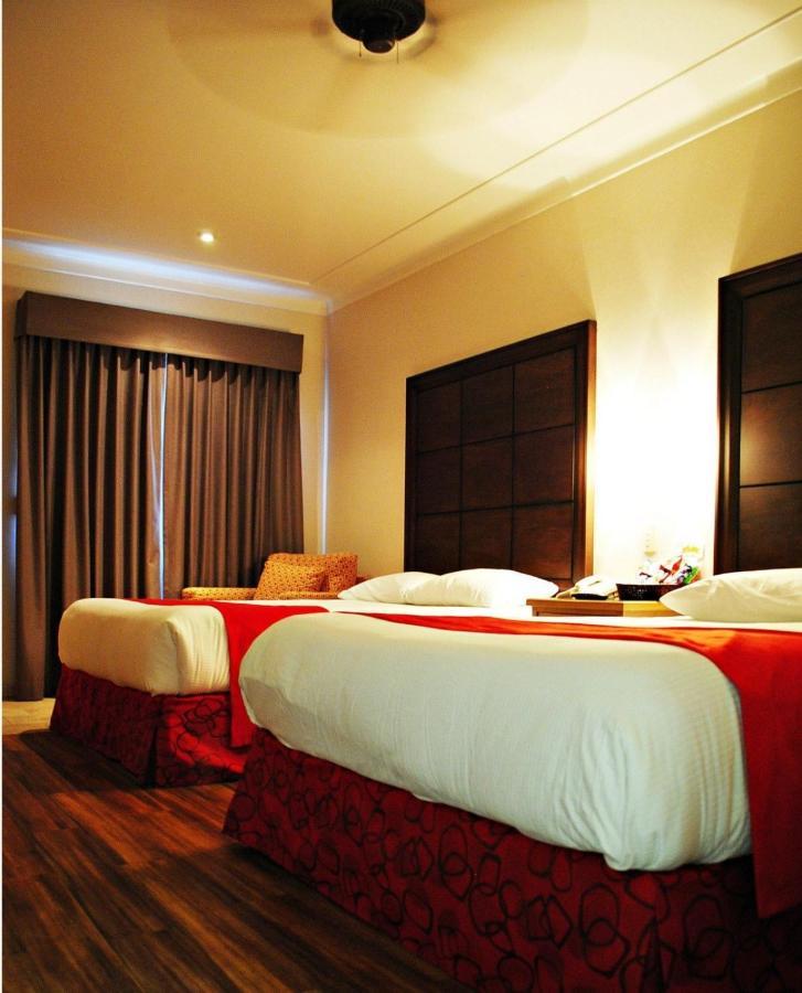 Hotel Fiesta Навохоа Экстерьер фото